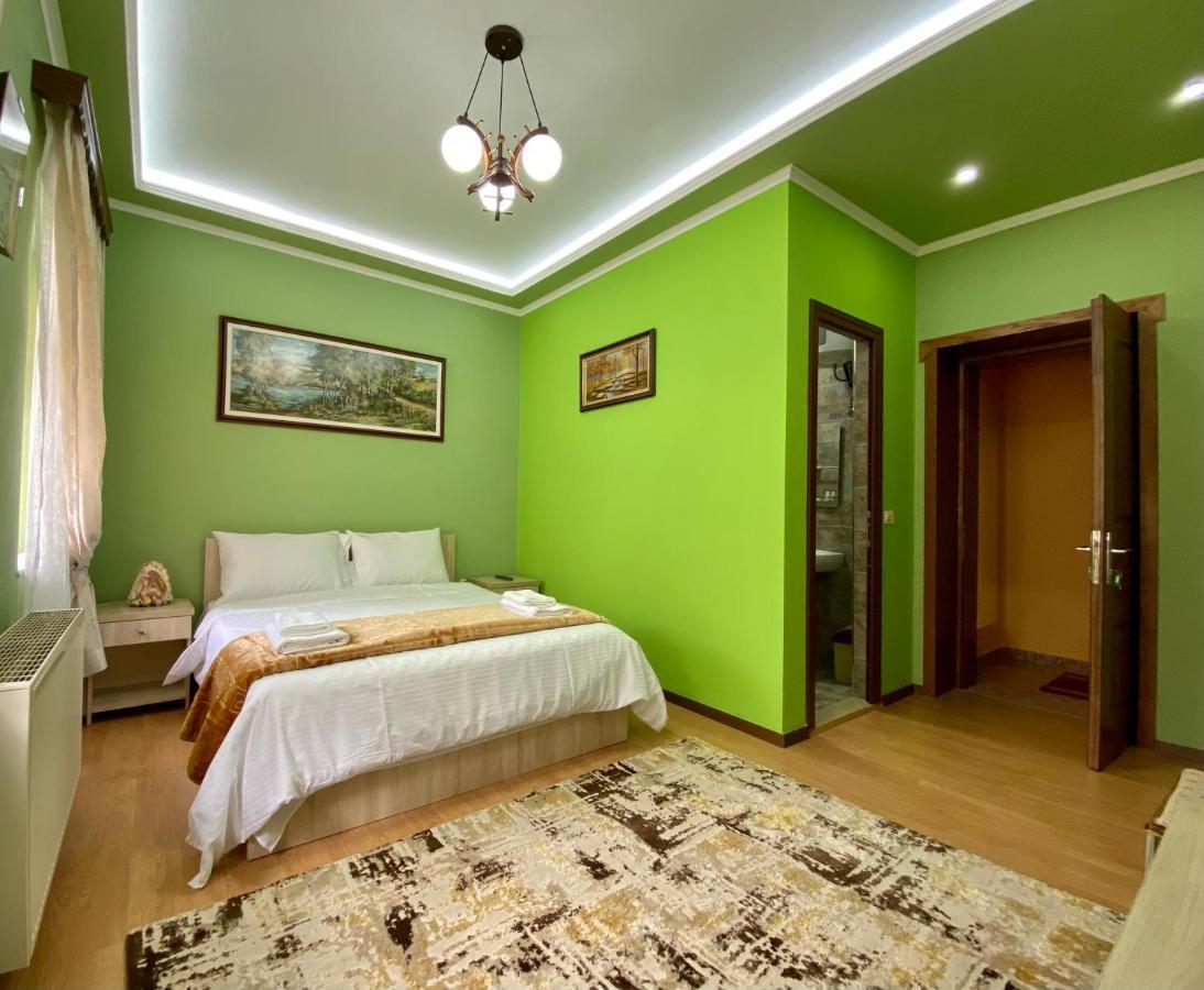 Vila A Hotel كورتشي المظهر الخارجي الصورة